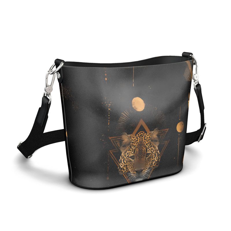 The Golden Nova Penzance Large Leather Bucket Tote